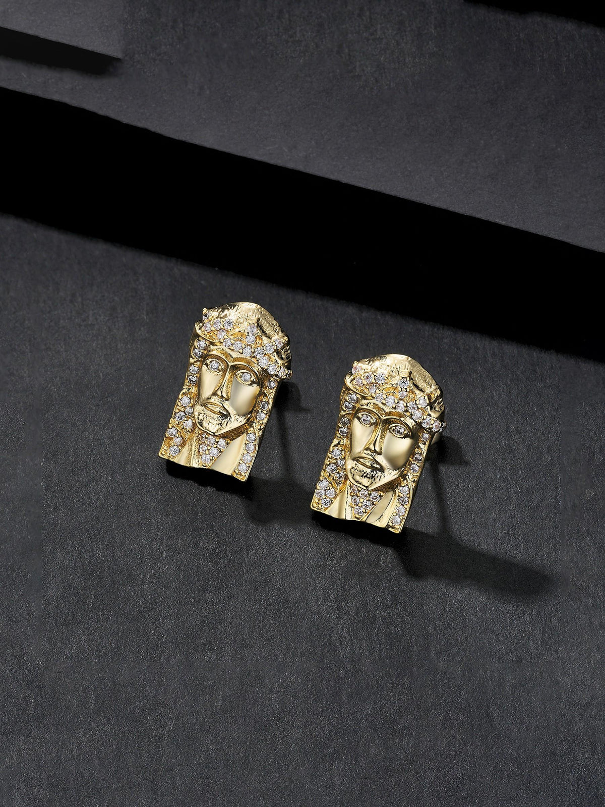 Relief Face Stud Earrings