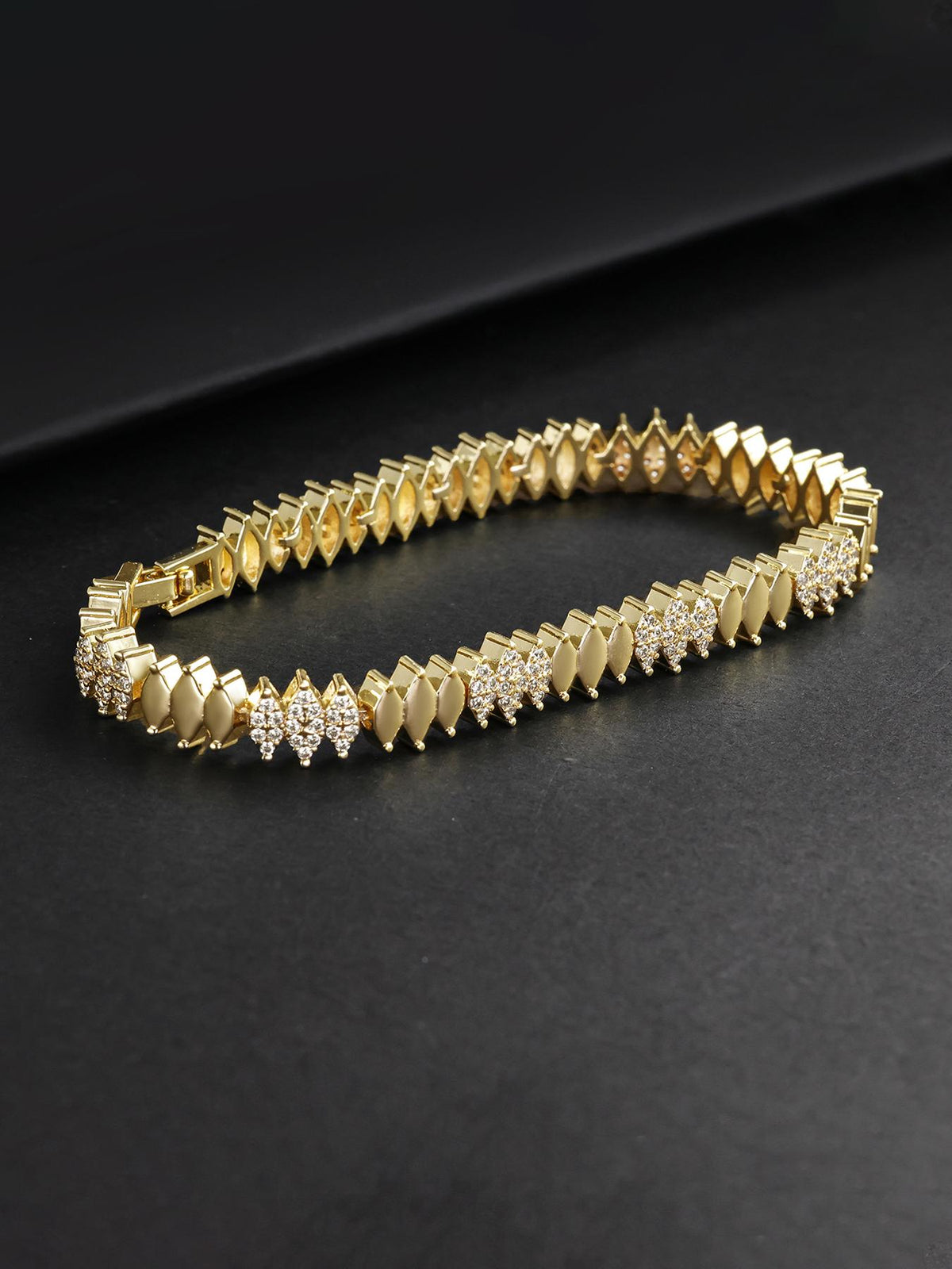 Diamond Cut Snake Bracelet