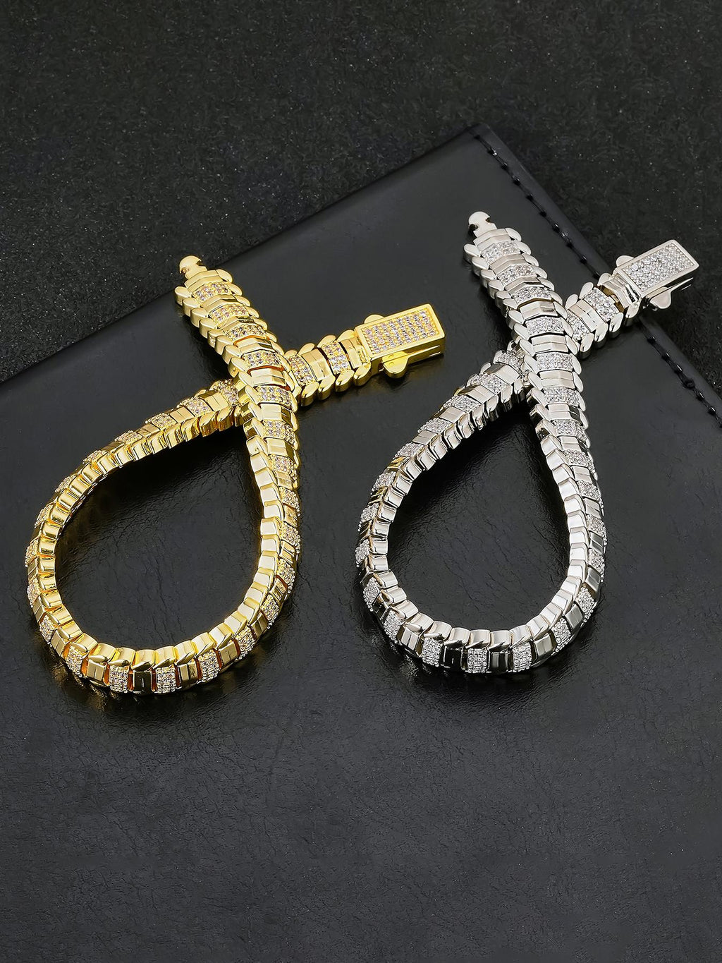 9MM Faceted Snake Bracelet