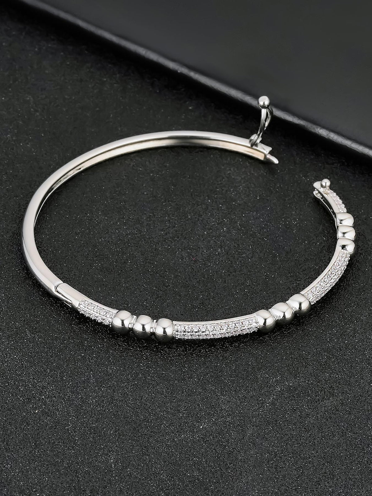 Iced Heart Tennis Bracelet