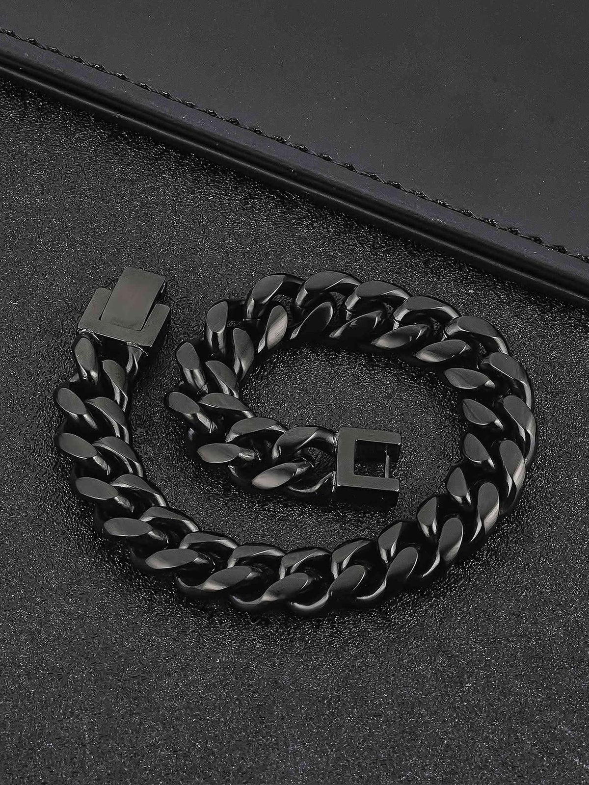 10MM Black Cuban Link Bracelet